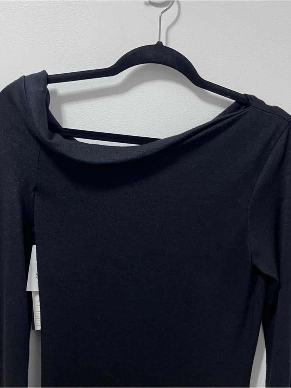 NWT Wilfred Free Legge Dress – Black Off-the-Shoulder Mini Dress – Size Medium - Picture 3 of 12